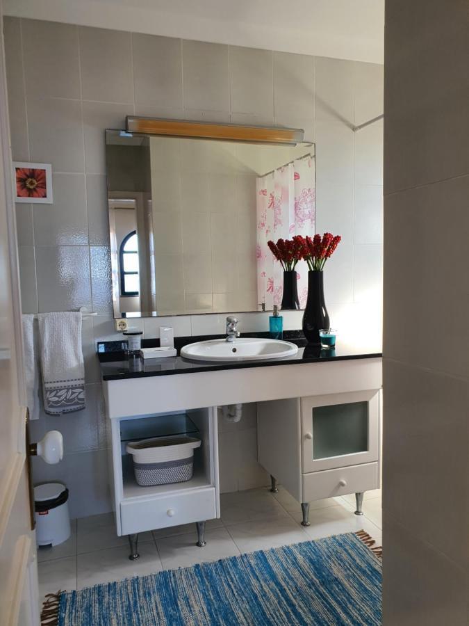 Luzia'S Apartment - 2 Bedroom Apartment Sleeps 4 Funchal  Eksteriør billede